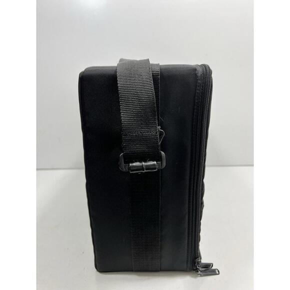 Case Logic CD 60 CD Carrying Case Shoulder Strap Travel Storage Black EUC - Picture 3 of 9